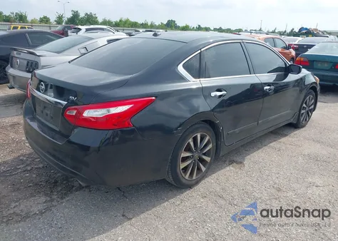 2016 Nissan Altima 2.5 Sv z USA, uszkodzony, nr VIN 1N4AL3AP1GC196781